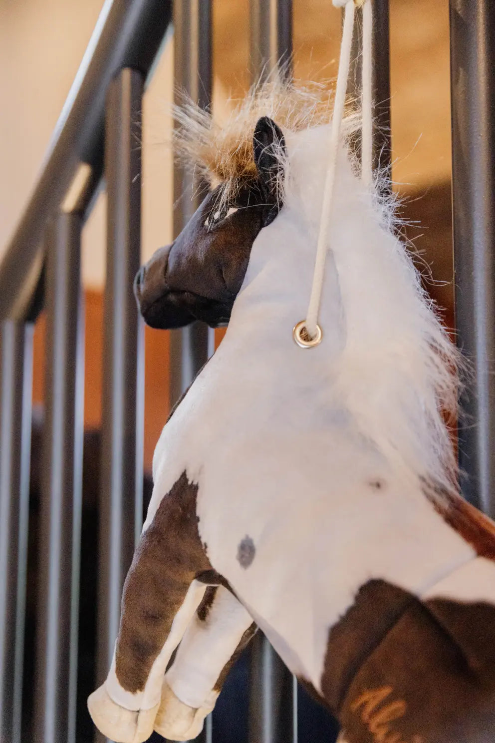 Relax Horse Toy | Alvin