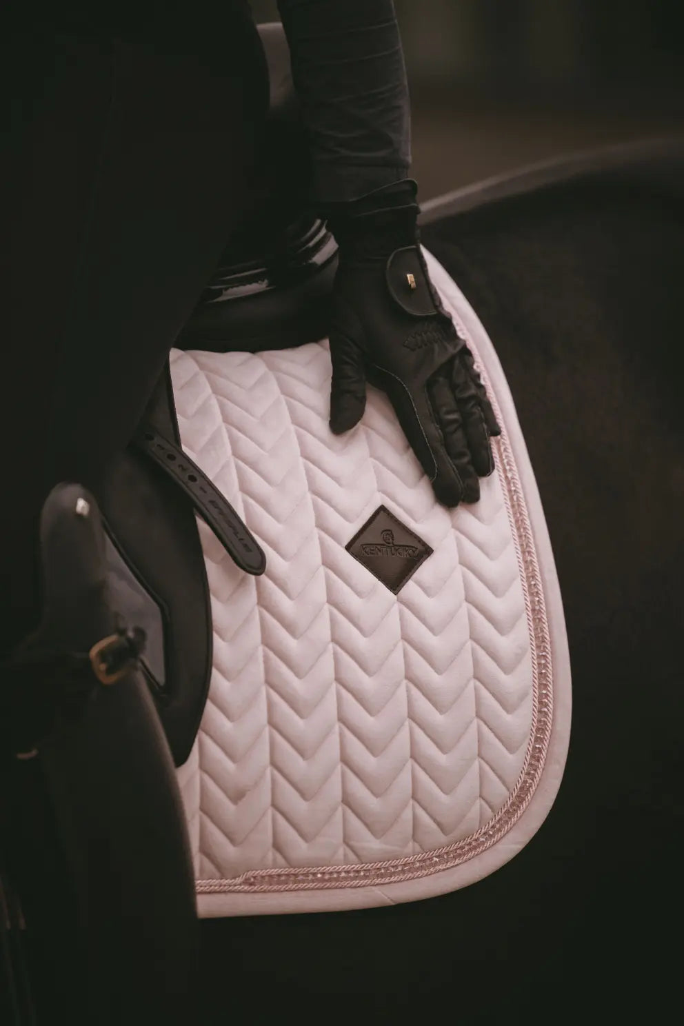 Velvet PEARLS Dressage Saddle Pad | Soft Rose
