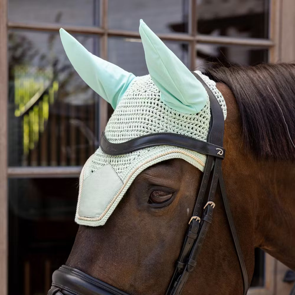 NEW! VELVET Fly Veil Wellington
