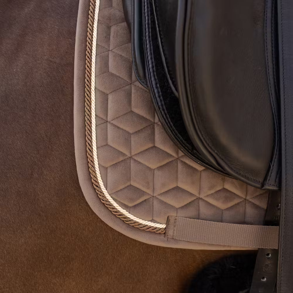 NEW! VELVET Saddle Pad Dressage