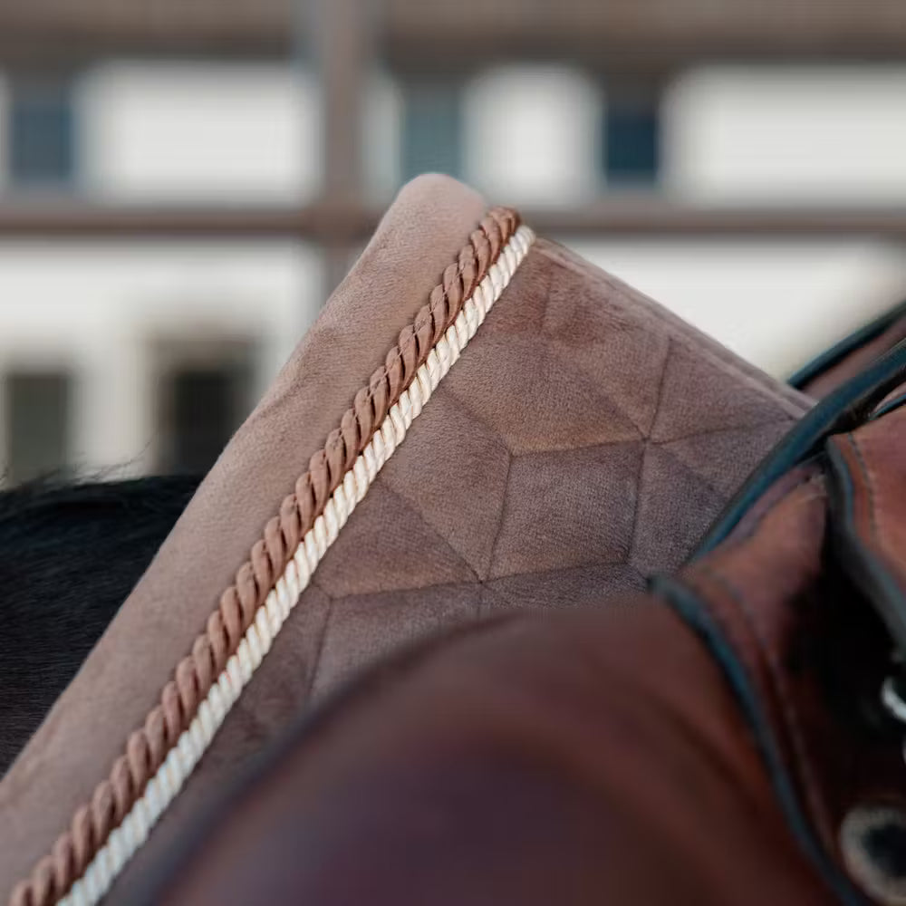NEW! VELVET Saddle Pad Jumping