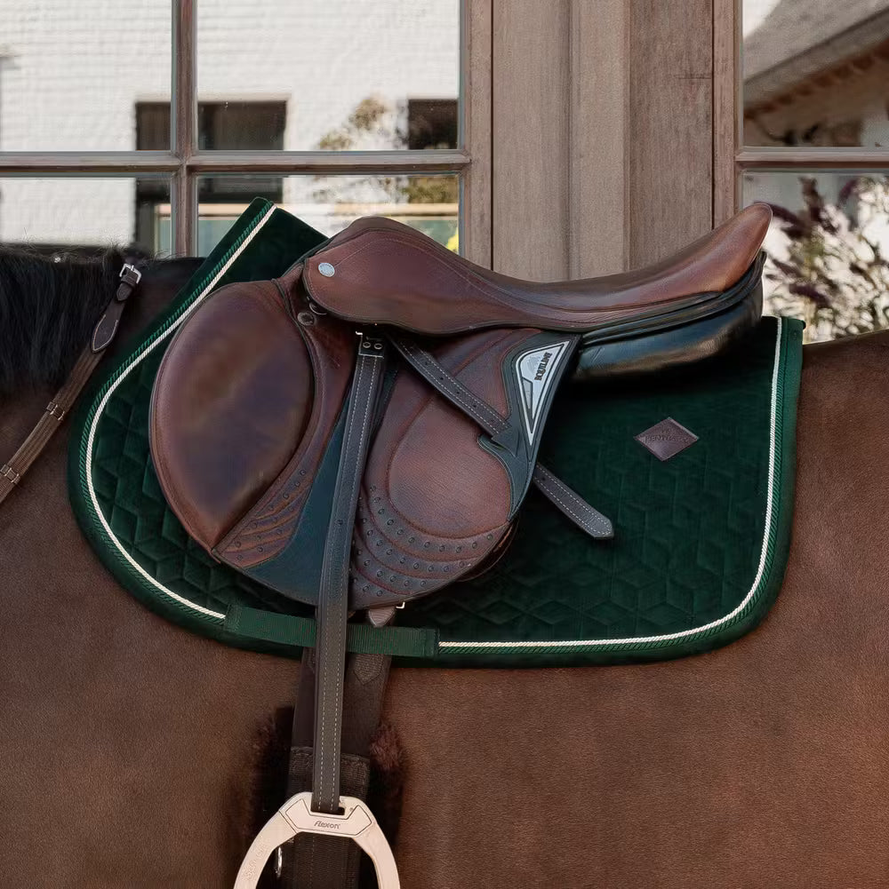 NEW! VELVET Saddle Pad Jumping
