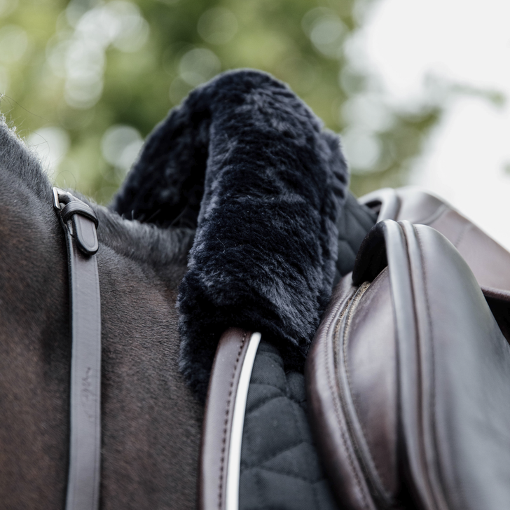 Skin Friendly Jumping Saddle Pad - Star Quilting | Black