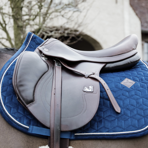 Basic Velvet Jumping Saddle Pad | Navy