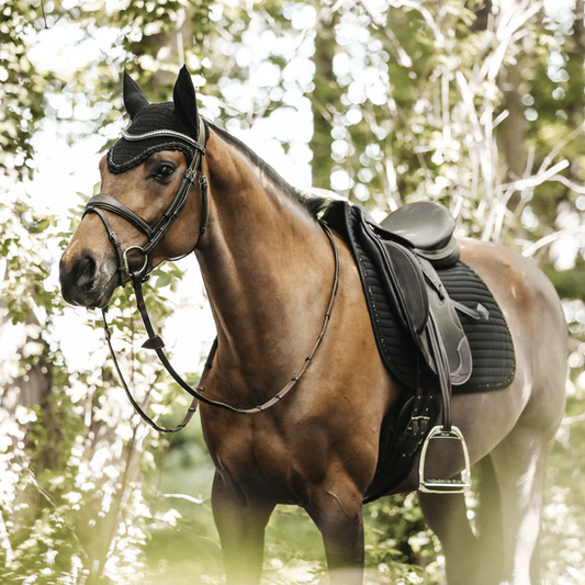 Pearls Dressage Saddle Pad | Black