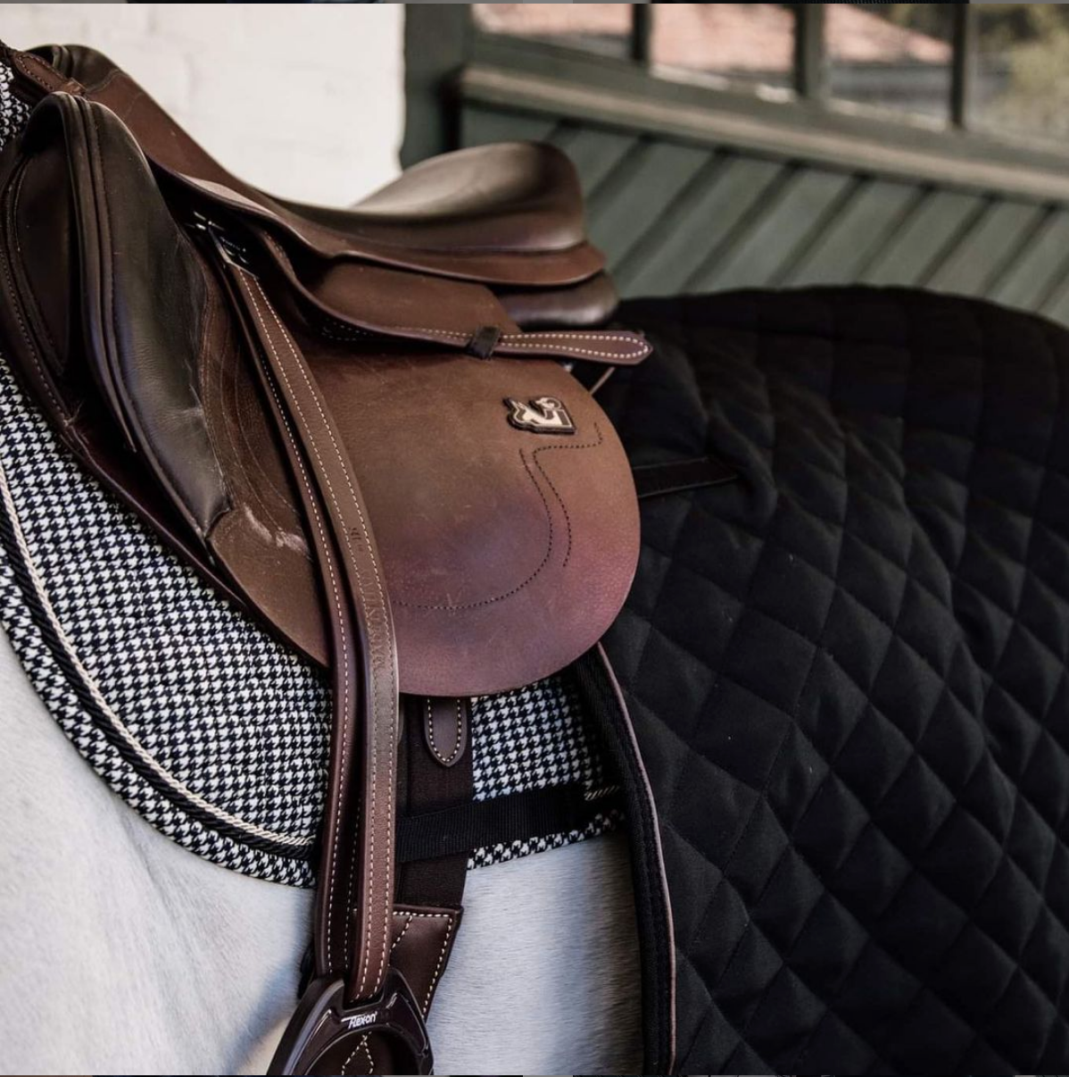 Pied-de-Poule Jumping Saddle Pads | Black