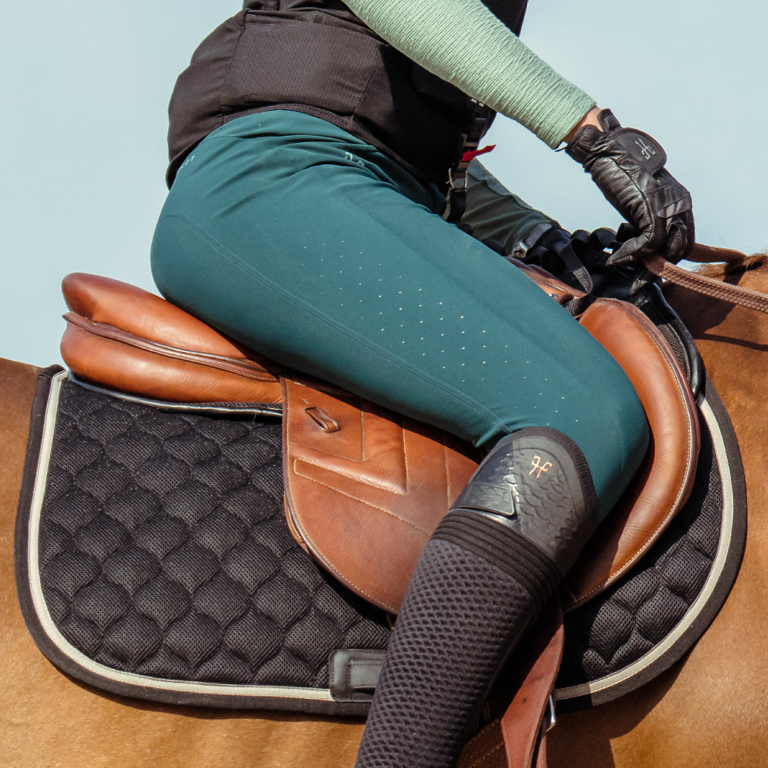 Horse Pilot Saddle Pad | Black