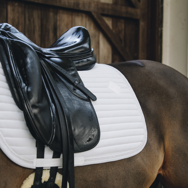 Pearls Dressage Saddle Pad | White