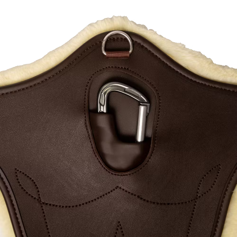 Sheepskin Anatomic Stud Girth