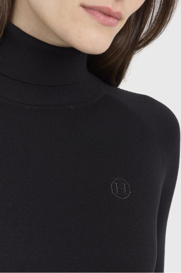 CHRISTINA Turtleneck