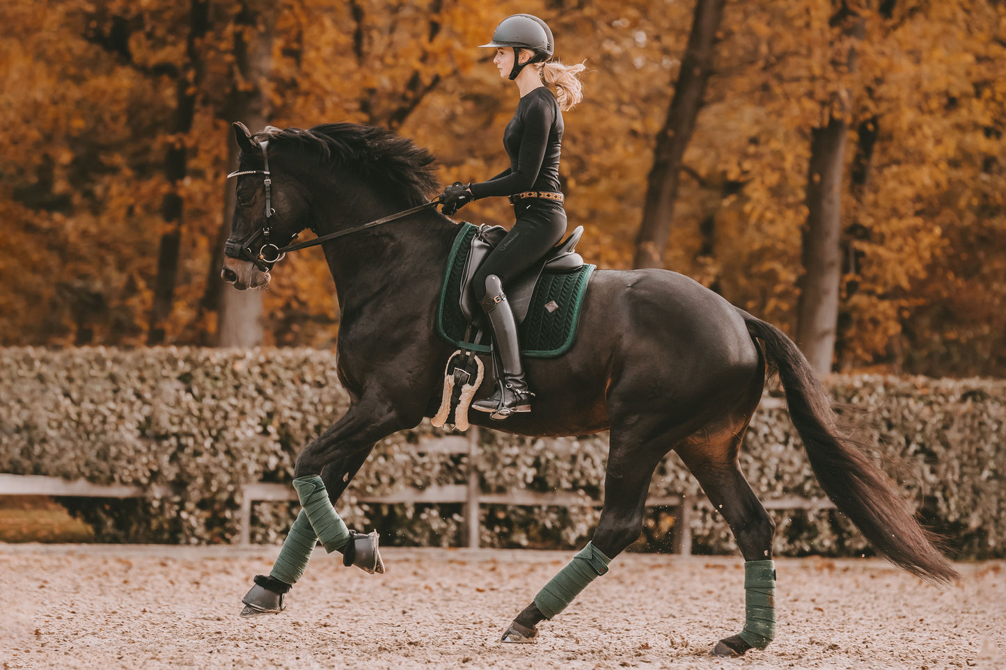 Velvet PEARLS Dressage Saddle Pad | Pine Green