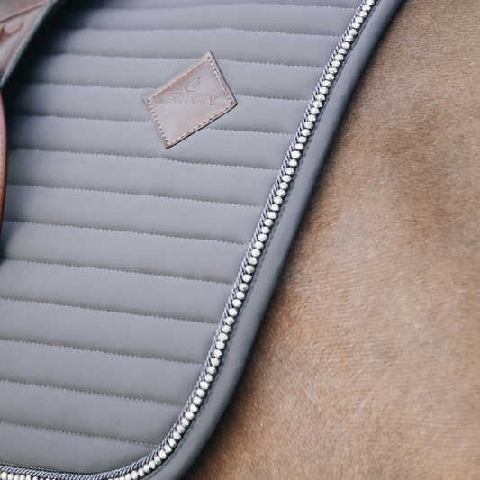 Pearls Dressage Saddle Pad | Grey