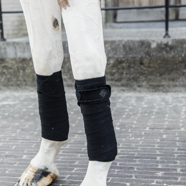 Velvet PEARLS Polar Fleece Bandages | Black